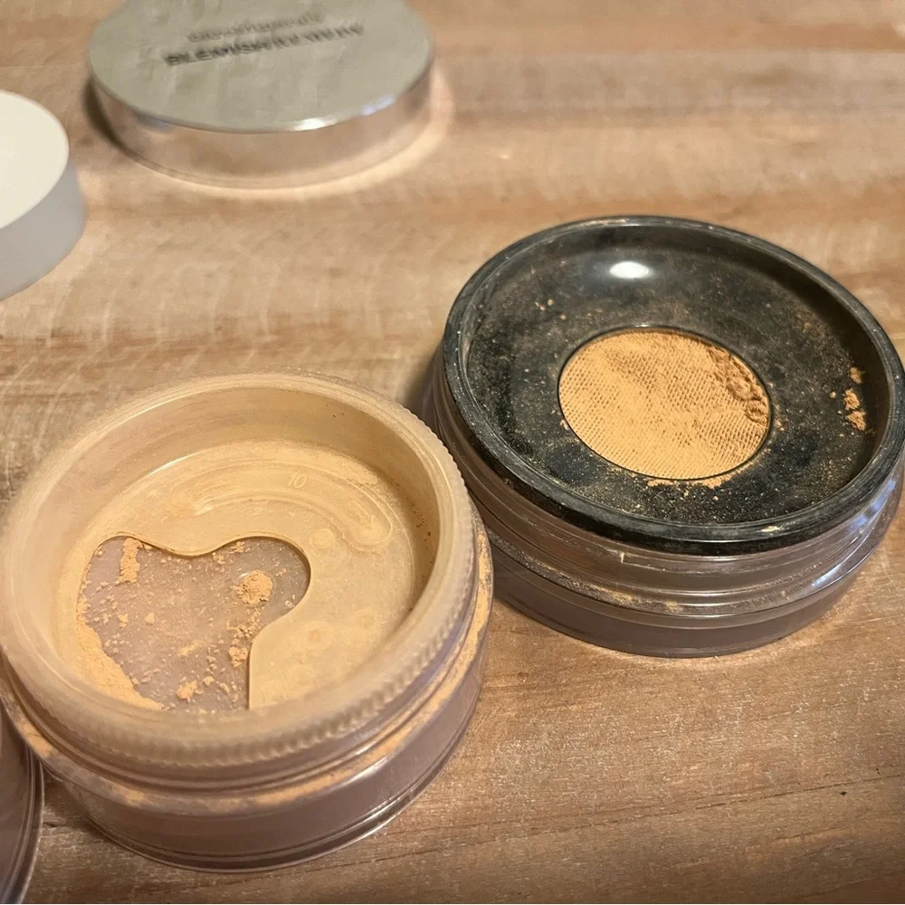 BareMinerals Blemish Rescue/Remedy - Picture 6 of 12